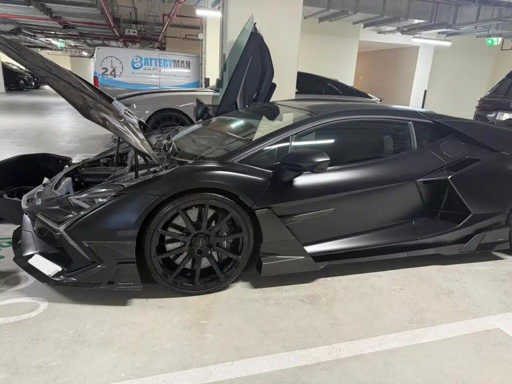 Lamborghini Car Battery Change Homepage Image Lamborghini Car Battery Change Homepage Image